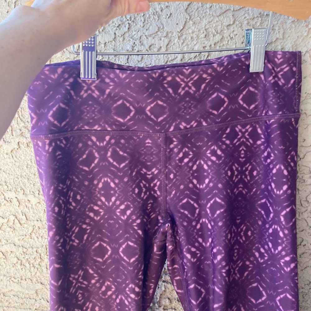 Women’s small super silky Capri workout pants - Picture 6 of 6